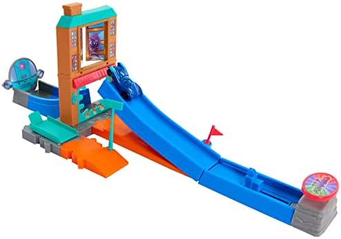 PJ Masks Die Cast Playset for 1:43 Scale Vehicles, Includes 1 Track Set and 1 Cat-Car