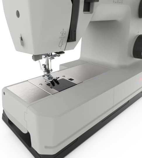 NECCHI Q132A Sewing Machine with Extension Table, Italian Designed, Stainless Steel Metal Bedplate, 32 Built-In Stitches, Accessory Kit Included.