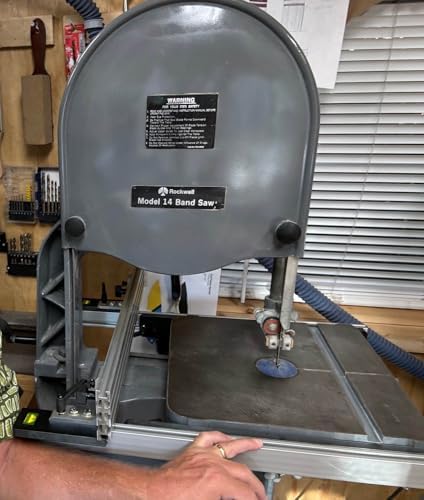 Woodhaven 7280 Band Saw Fence for 14" Bandsaws, Made in USA | 14" saw compatible, dual-end locking, blade lead adjustment