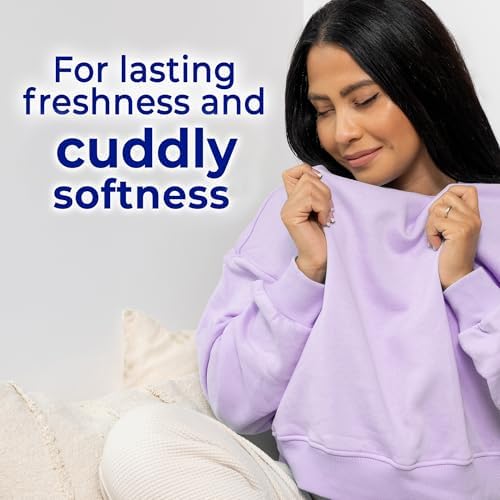 Snuggle Dryer Sheets, Blue Sparkle , 230 Count | Long-Lasting Fresh Scent, Reduces Static and Wrinkles, Repels Pet Hair and Lint, HE Dryer Compatible