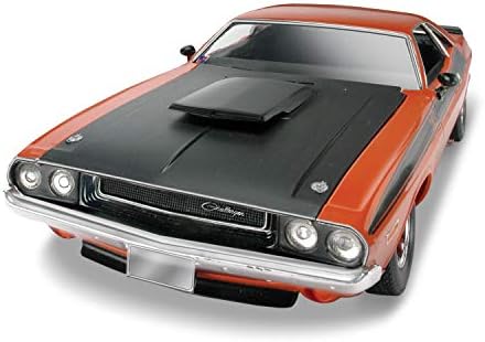Revell 1970 Dodge Challenger 2N1 Plastic Car Model Building Kit 1:24 Scale