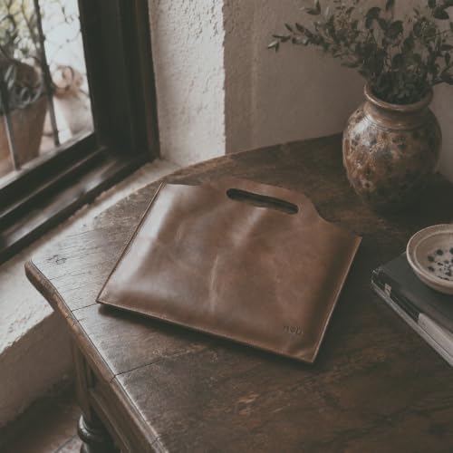 Hide & Drink, Flat Handbag, Minimalist Style Carry-On Bag, Thin Portfolio, Classic Document Holder, Travel Accessory, Full Grain Leather, Handmade