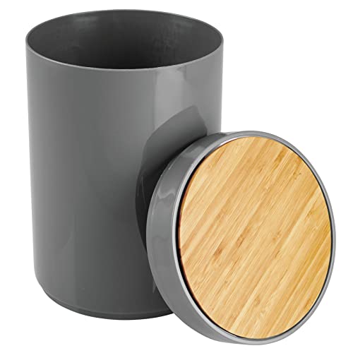 mDesign Plastic Round Trash Can Small Wastebasket - Garbage Bin Container with Swing-Close Lid - Bathroom Garbage Basket - Holds Waste, Recycling - 1.3 Gallon - Basa Collection - Cream/Beige/Natural