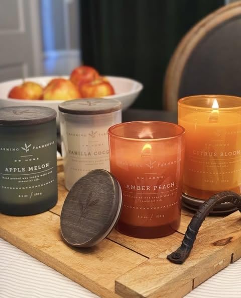 Charming Farmhouse by DW Home Vanilla Brûlée Scented Candle, 8 oz Wooden Wick Candle, Vanilla Bean, Toffee & Toasted Marshmallow Fragrance, Up to 40H Burn Time