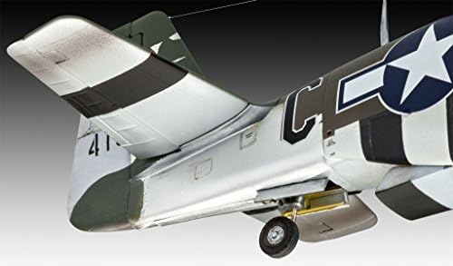 Revell 03944 - P-51D Mustang 1: 32 Scale