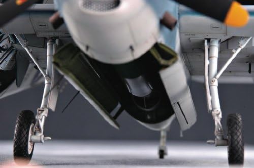 Trumpeter 1/32 TBM3 Avenger Aircraft