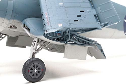 Tamiya Models Vought F4U-1A Corsair Kit