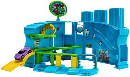 Micro Machines Core Playset, Car Wash Station - Expandable and Connectable to Other MM Sets, Includes One Exclusive Vehicle - Collect Them All