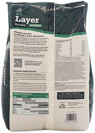 Manna Pro Layer Crumbles Chicken Feed, 16% Protein, Digestive Aid, 8 lb Bag | Complete Feed for Laying Hens, 16% Protein Formula, Added Probiotics, Supports Egg Production & Digestion