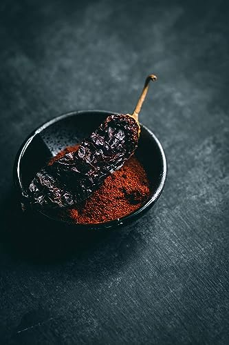 Barker's Dried Red Chili Pods, 16 Ounces - Medium Hot - Grown in World Famous Chili Region Hatch, NM - No Preservatives, USA Product