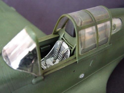 Trumpeter 1/32 P40B Warhawk Aircraft (Tomahawk MkIIa)
