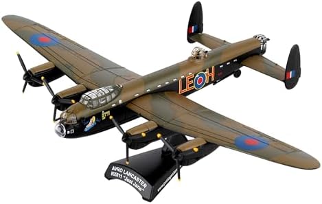 Daron Worldwide Trading B-29 Superfortress Enola Gay Vehicle (1:200 Scale), White