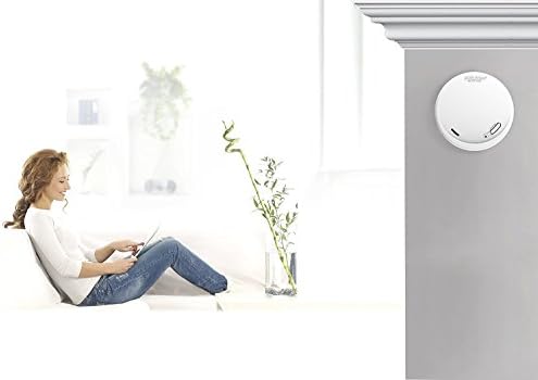 First Alert PRC710 PC1210 10-Year Combination Carbon Monoxide and Photoelectric Smoke Detector, Frustration Free