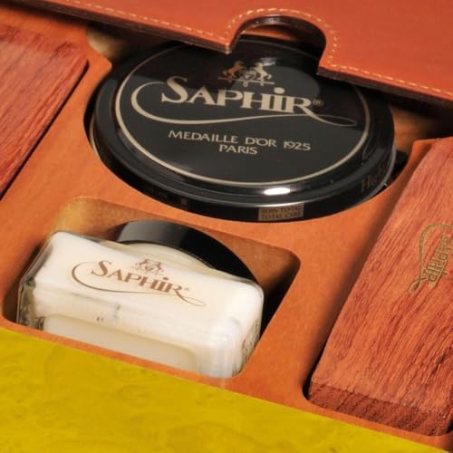 Saphir Medaille d'Or Renovator – All-Purpose Leather Shoe Cleaner & Conditioner