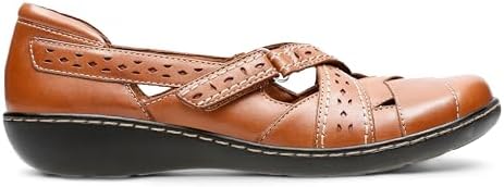 Clarks Women's Ashland Spin Q