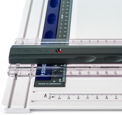 STAEDTLER Portable Drawing Board: 16 x 12 inches, Variomatic Drafting Head - Break-Resistant Plastic & Non-slip Feet - For Students, Professionals