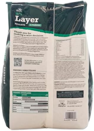 Manna Pro Layer Crumbles Chicken Feed, 16% Protein, Digestive Aid, 8 lb Bag | Complete Feed for Laying Hens, 16% Protein Formula, Added Probiotics, Supports Egg Production & Digestion