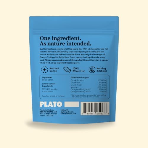 PLATO Single Ingredient Wild-Caught Baltic Sprat Dog Treats, Air-Dried Whole Fish, Omega-Rich Skin & Coat Support, 3 oz