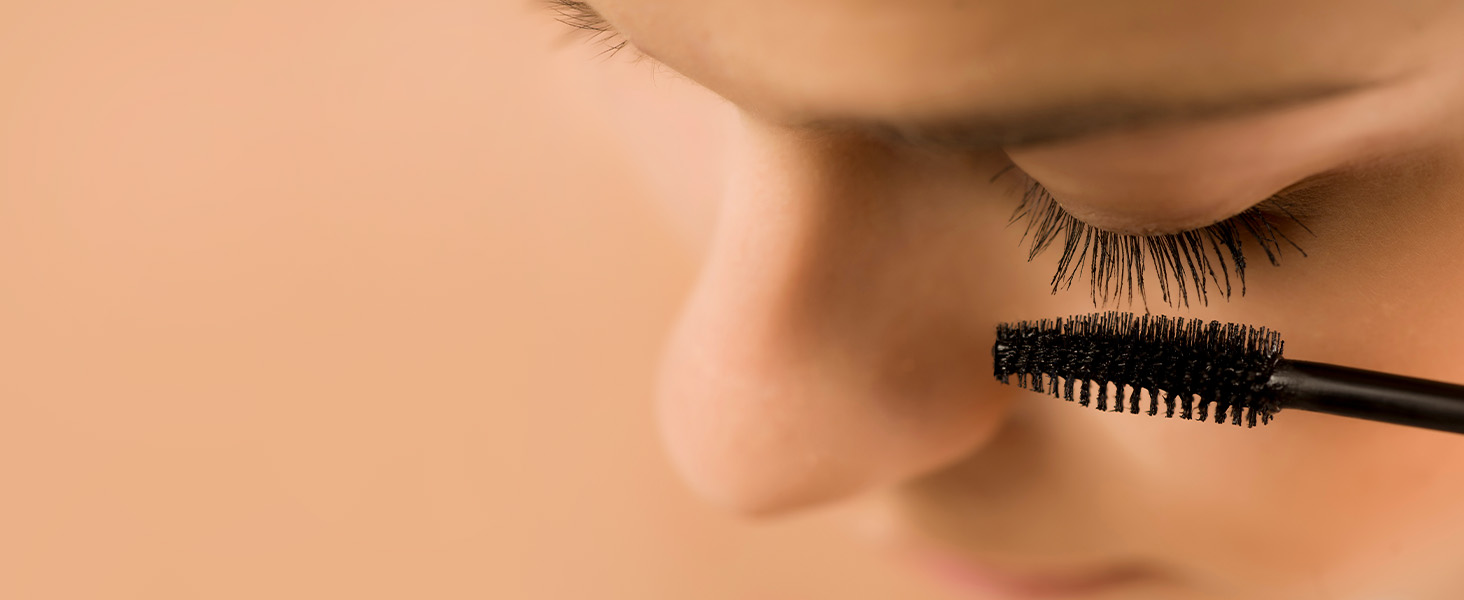 Close up of long lashes after using Poppy Austin