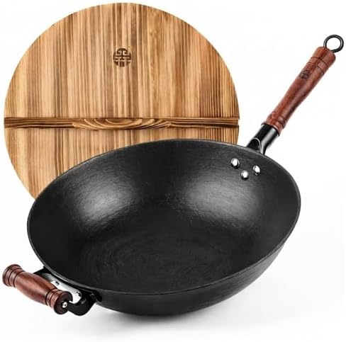 WANGYUANJI 12.6 Inch Cast Iron Wok with Wooden Lid, Handcrafted Flat Bottom Chinese Stir Fry Pan, Uncoated Heavy-Duty Iron Wok for Induction, Gas