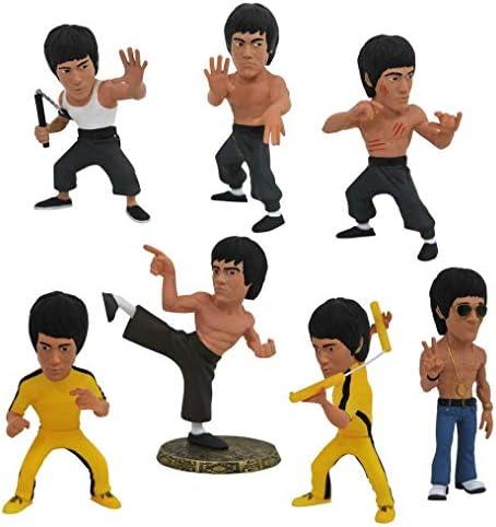 Diamond Select Toys Bruce Lee D-Formz PVC Figures Blind Mystery Box 12-Count Display, Multicolor, 3 inches