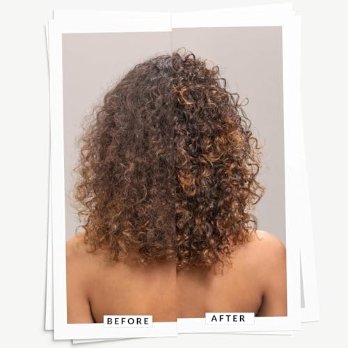 Davines This Is A Curl Building Serum | For weightless, bouncy, defined curls. Light hold & workability combined with frizz-fighting power for wavy to curly hair.