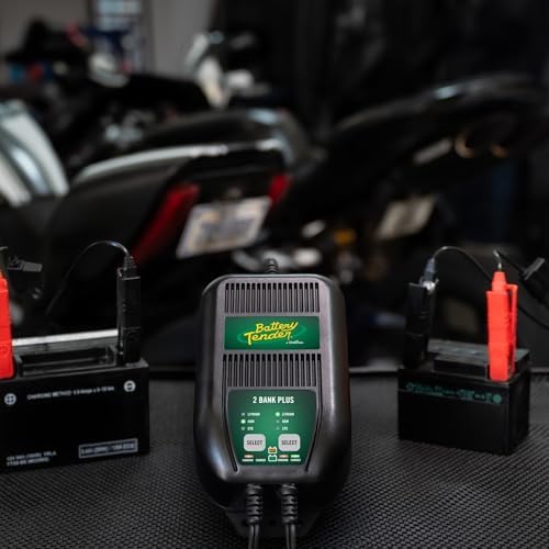 Battery Tender Plus 2 Bank Multibank Charger - 2.5 AMP (1.25 AMPs Per Bank) - Smart 12V Multi Battery Charger and Maintainer for Standard, AGM