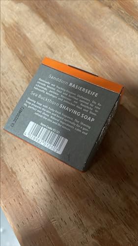 MÜHLE SHAVE CARE Shaving Soap - Sandalwood Luxury Shaving Soap for Men, Rich Lather, Lightly Scented,65g | Warm sandalwood with coriander/star anise; dense creamy foam prepares beard hair for wet shave, suited to normal and dry skin