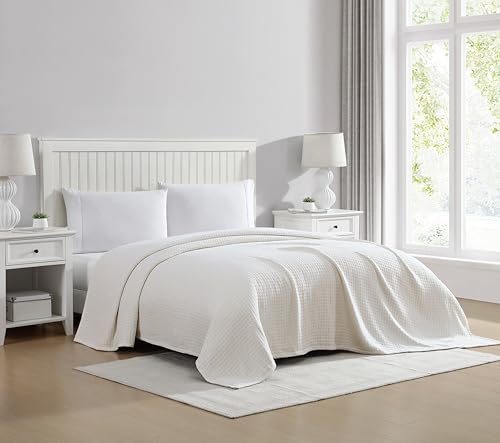 Grand Hotel Lightweight Full/Queen Blanket, 100% Cotton, Pearl Blue | All-natural yarn-dyed mercerized cotton is exceptionally durable, breathable and soft