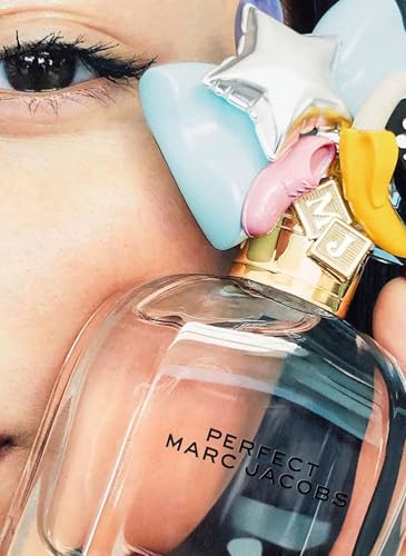 Marc Jacobs Perfect Eau de Parfum – Floral Women's Perfume – With Notes of Rhubarb, Daffodil