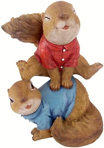 Design Toscano Squirrel Statue: Grandmother