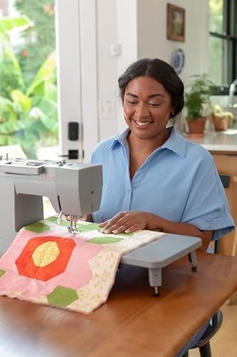 SINGER® Heavy Duty 4452 (Grey) High Speed Sewing Machine + Accessories | 32 Built-In Stitches Deliver 110 Stitch Applications | 50% More Power for Thick Fabrics, 1100 Stitches/Min, 1-Step Buttonhole | Accessories, 32 Built-In Stitches Deliver 110 Stitch…