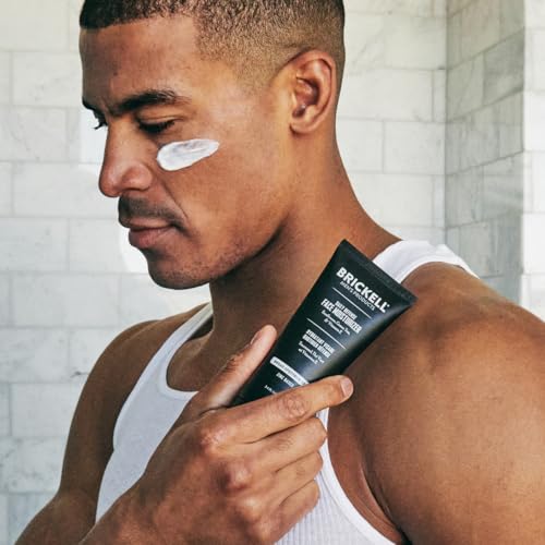 Brickell Men's Daily Defense SPF20 Face Moisturizer for Men, Moisturizing Mineral Sunscreen, Hydrates & Protects Skin Against Harmful UVA/B Rays
