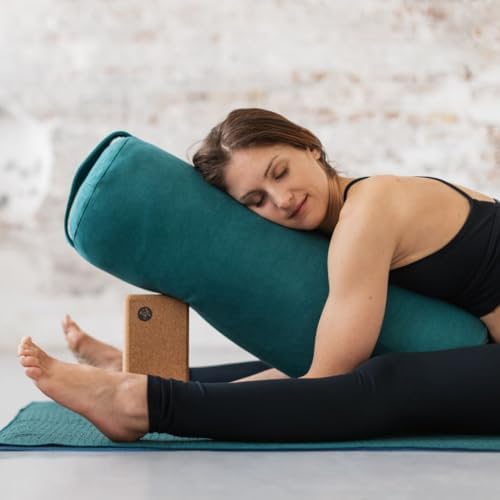 Manduka Yoga Block - Fine-Grain Block, Yoga Equipment, Home Gym Accessory, Pilates Tool, Lightweight for Travel, Extra Firm Workout Accessory with Comfortable Edges