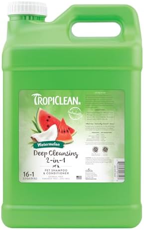 TropiClean Deodorizing Dog Shampoo for Smelly Pets, Professional Dog Shampoo, Long Lasting Odor Control, Puppy Safe, USA Made, Berry Scent, 1 Gal