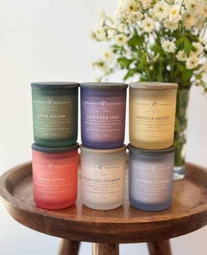 Charming Farmhouse by DW Home Vanilla Brûlée Scented Candle, 8 oz Wooden Wick Candle, Vanilla Bean, Toffee & Toasted Marshmallow Fragrance, Up to 40H Burn Time