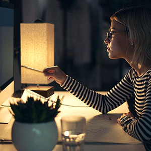desk lamp