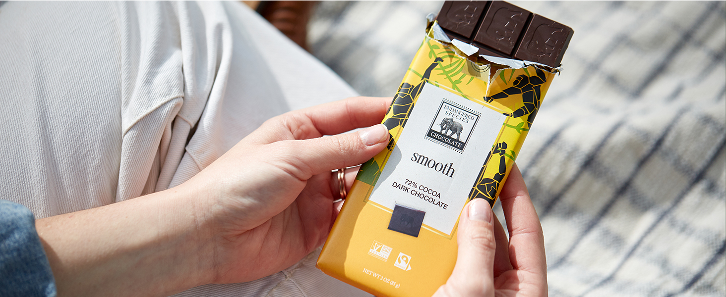 Endangered Species Dark Chocolate Candy Bars Espresso Beans 72% cocoa