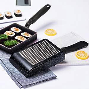 omelette pan