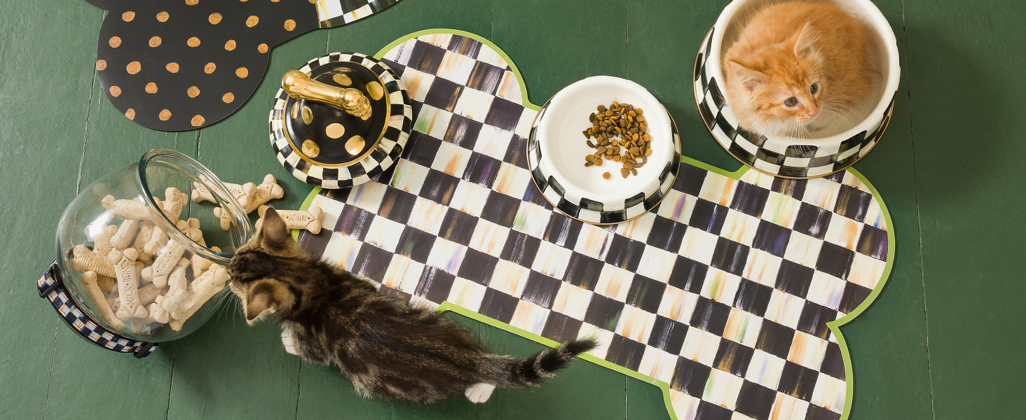 Kittens on the Courtly Check placemat