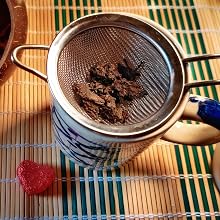 crushed pressed tea leaf
