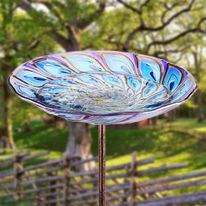 garden outdoor birdbath
