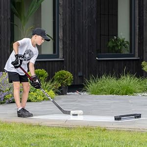 Puck Rebounder very strong