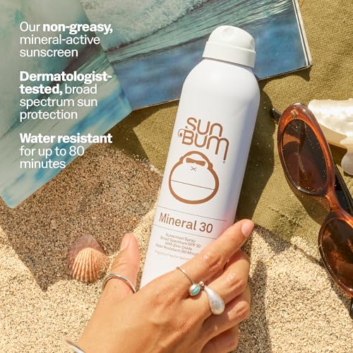 Sun Bum Mineral SPF 30 Sunscreen Body Spray - 6 oz | Broad Spectrum Moisturizing Sunscreen, for Sensative Skin, Vitamin E, Hawaii 104 Act Compliant (No Octinoxate & Oxybenzone)