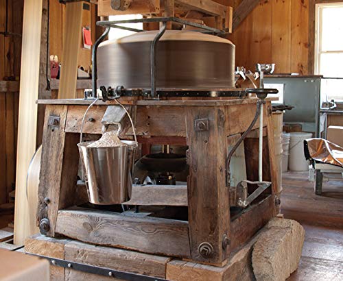Homestead Gristmill — Stone-ground Sifted White Wheat Flour (5 lb), Artisanally Milled from Hard White Wheat Berries