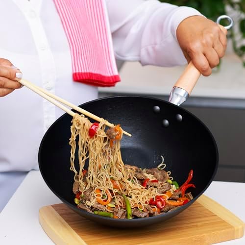 JOYCE CHEN Professional Series 14-Inch Cast Iron Wok with Maple Handle