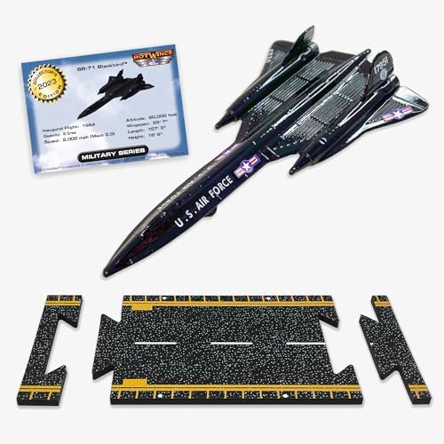 Hot Wings Planes SR-71 Blackbird (Without Drone) with Connectible Runway Die Cast Plane in Aviation Museums Nationwide, Black