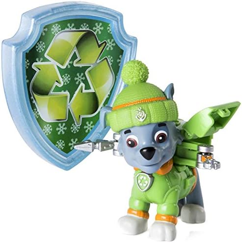 Paw Patrol Snow Rescue – Rocky with Transforming Pup Pack and Badge