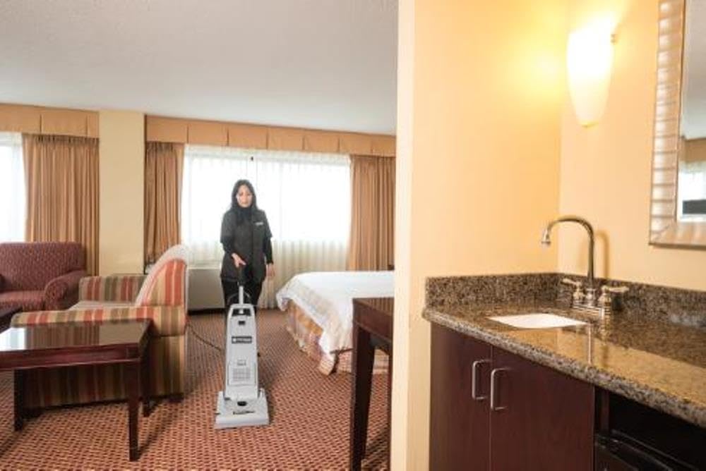 Advance Spectrum 12P Upright Vacuum Model Number 9060107020