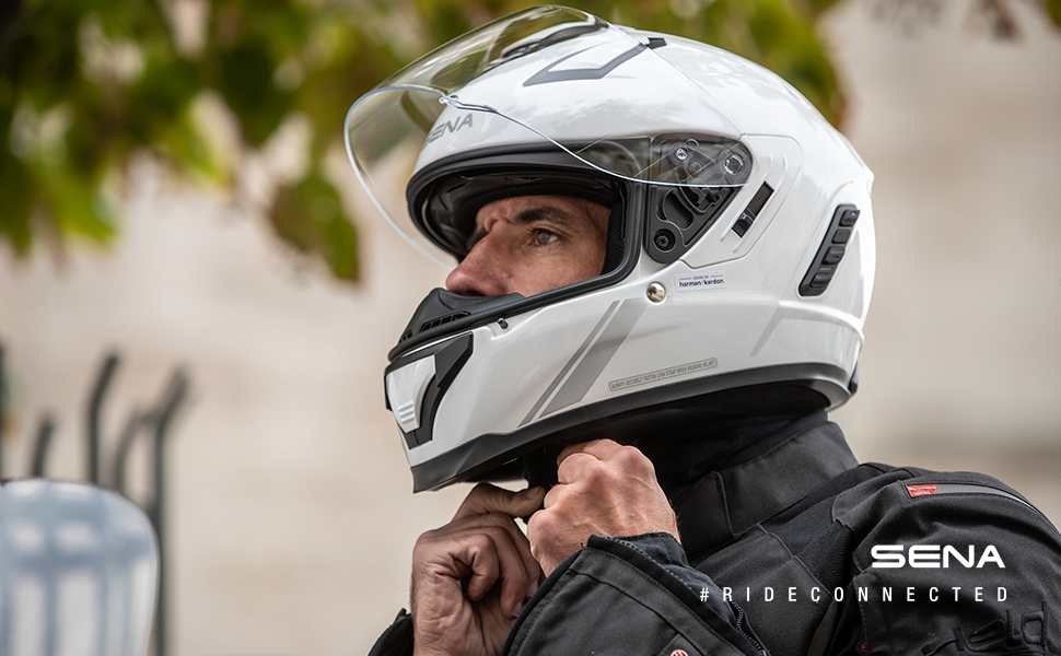 Sena Stryker Full-Face Smart Helmet